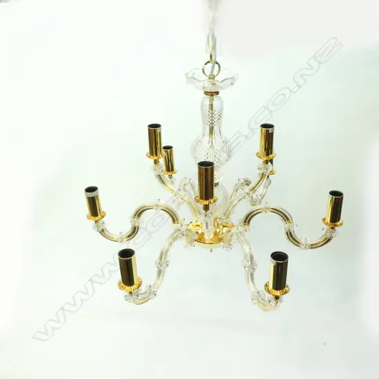 AS NEW 9 BRANCH CHANDELIER D 550 MM 