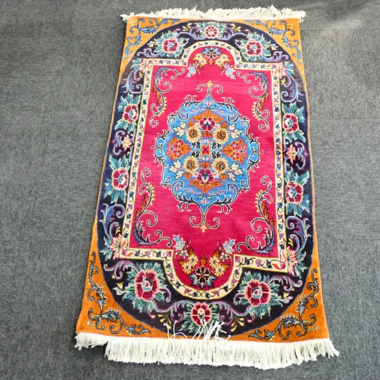 (1A) PERSIAN H/KNOTTED GHOM RUG 1400 x 800 mm