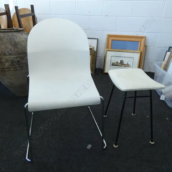 RETRO STOOL & MODERN WHITE CHAIR 