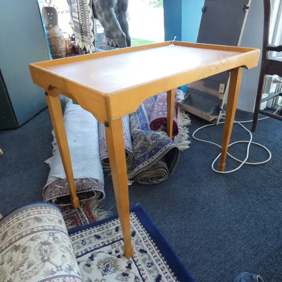 TIMBER FOLD OUT TABLE