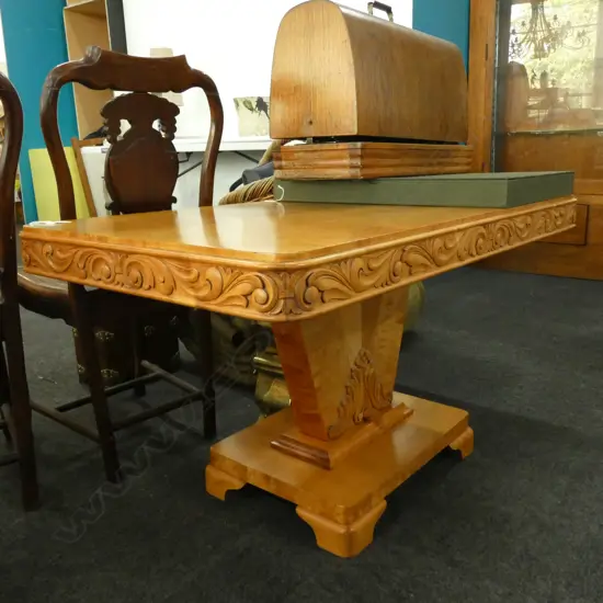 ART DECO HALL TABLE W. 1100 D. 620 H. 590MM