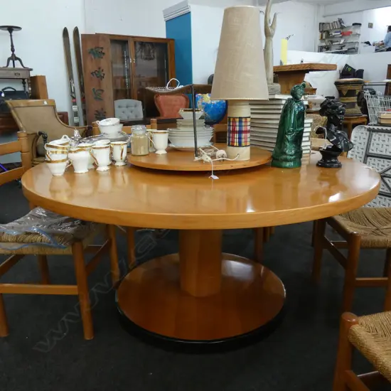 KAURI VANEER ROUND DINING TABLE H. 700MM 1.5M DIA + LAZY SUSAN 