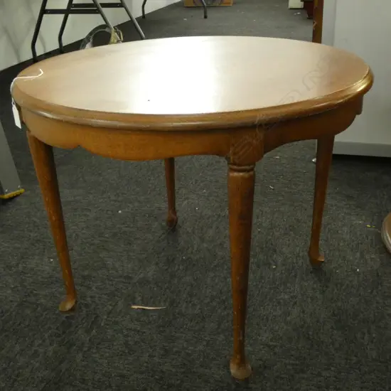 QUEEN ANNE STYLE SIDE TABLE 575MM DIA