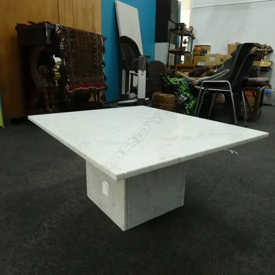 MARBLE COFFEE TABLE W. 700 D. 820 H. 385MM
