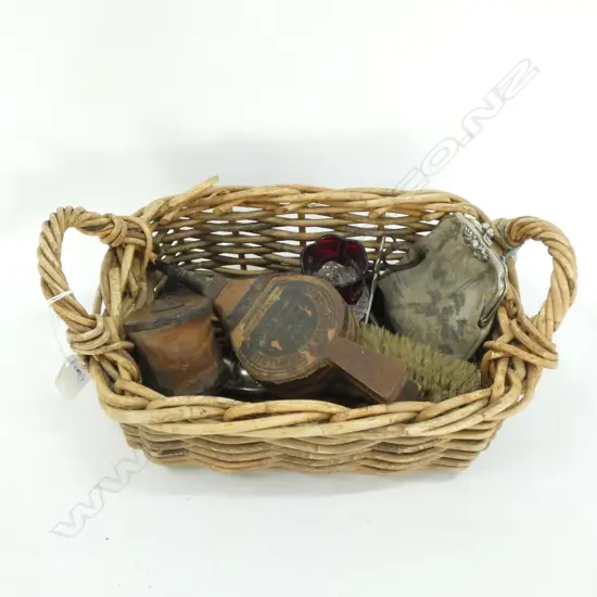 SMALL BASKET WITH MINIATURE BELLOWS/SNUFFER/COMPASS ETC