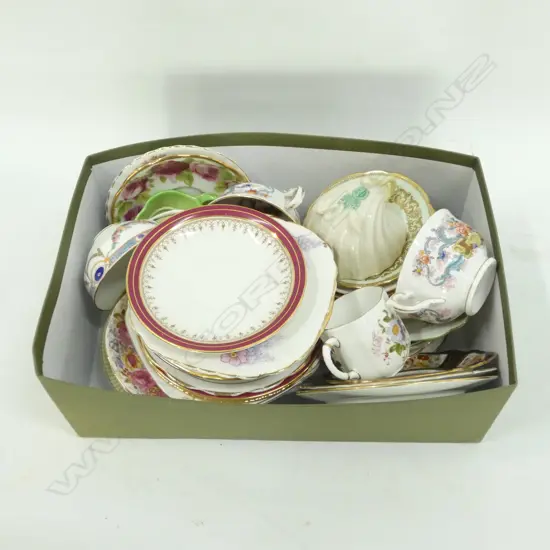 BOX LOT ASST. ODDS CHINA; MINTONS, R/CROWN DERBY, R/ALBERT ETC