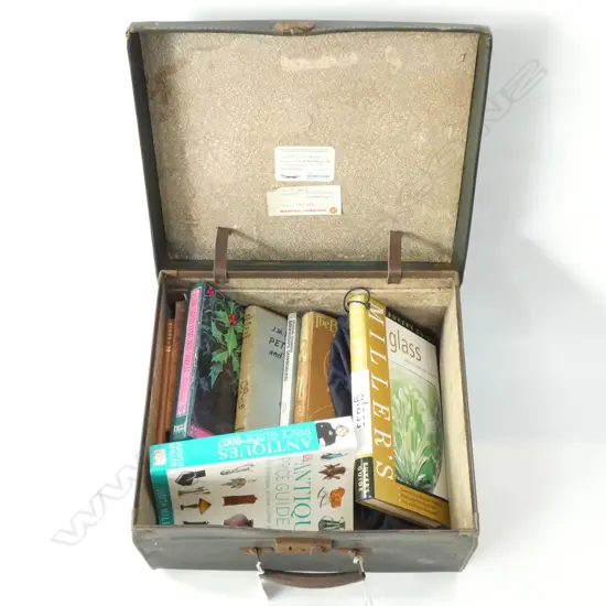 VINTAGE SUITCASE + ASST ANTIQUE COLLECTORS BOOKS