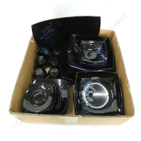 BOX LOT BLACK GLASS LIMINARC DINNER SET 