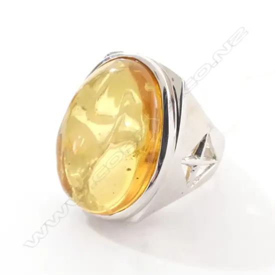 SILVER AMBER INSECT RING