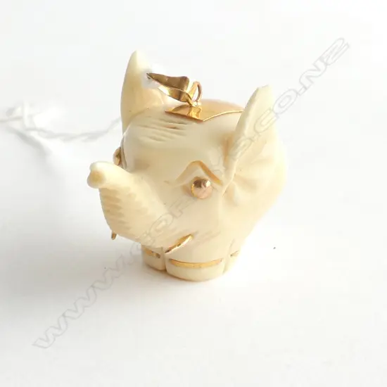 SMALL IVORY ELEPHANT 20MM 18CT ? GOLD FITTINGS
