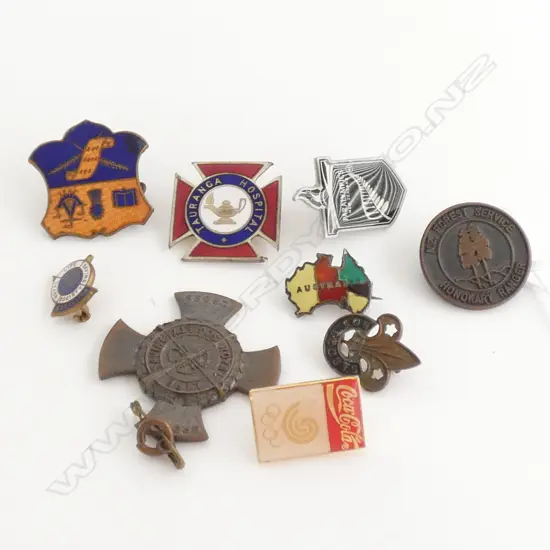 BAG 9 ASSORTED OLD BADGES; INCL BOY SCOUTS + 6 ENAMEL BADGES