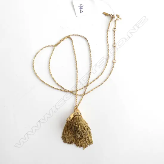 TRELISE COOPER NECKLACE GOLD COLOUR WITH 3 DECORATIVE TASSELS 470MM