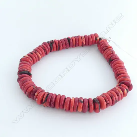 RED CORAL DISC NECKLACE