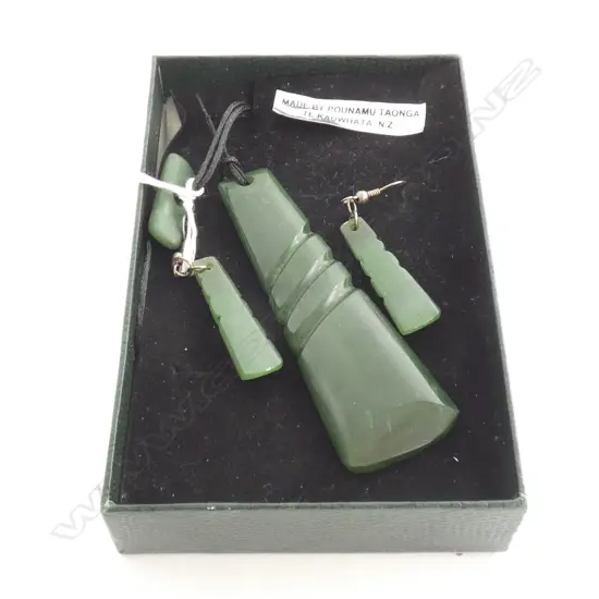 MADE BY POUNAMU TAONGA TE KAUWHATA