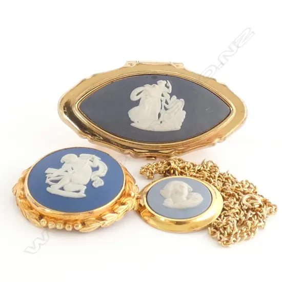 WEDGWOOD BLUE JASPERWARE LIPSTICK HOLDER / BROOCH & PENDANT 