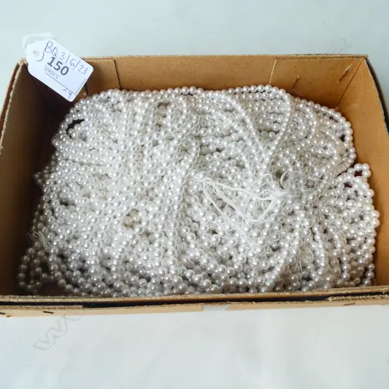 24 STRANDS VINTAGE GERMAN MEDIUM COSTUME PEARLS L. 1520MM 