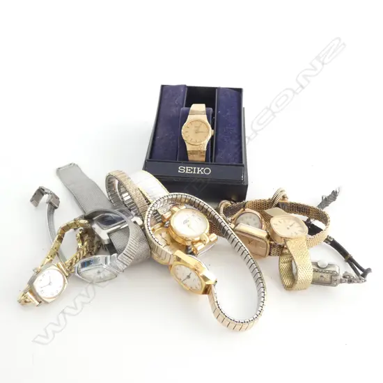 BAG LOT OF 10 LADIES VINTAGE WRISTWATCHES