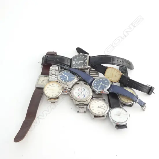BAG OF 10 VINTAGE WRISTWATCHES