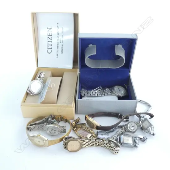 BAG LOT OF 10 LADIES VINTAGE WRISTWATCHES