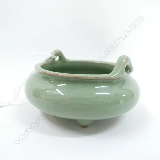 CHINESE CELADON INCENCE BURNER 110MM DIA