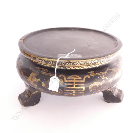 BLACK LACQUER CHINESE STAND 340MM DIA