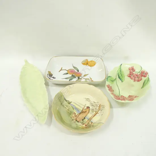 2 CARLTON WARE DISHES / ROYAL DOULTON SERIES WARE BOWL & ROYAL WORCESTER EVESHAM DISH (260 X 160MM)