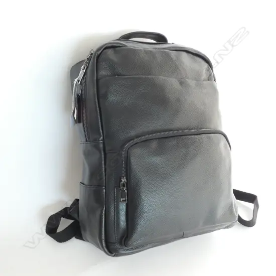 BLACK COWHIDE BAG