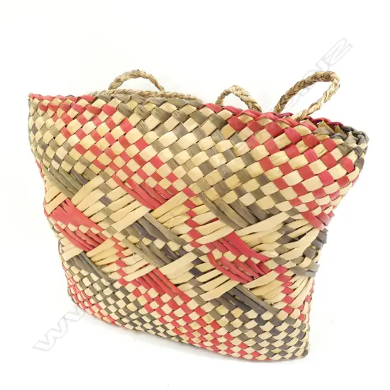 MĀORI KETE WHAKAIRO