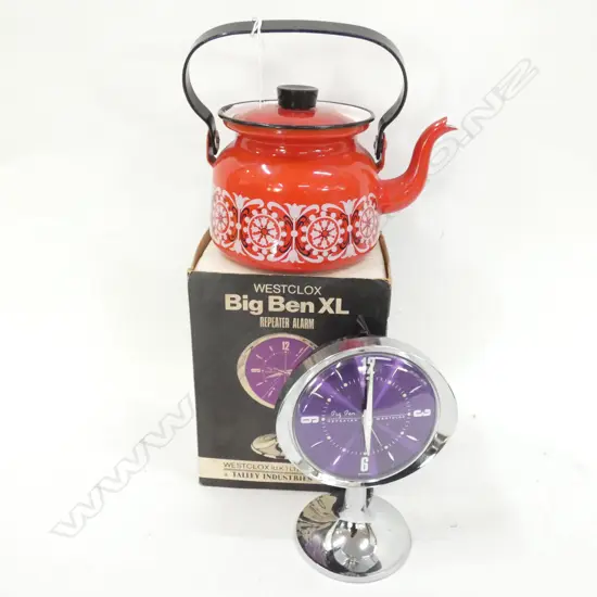 RETRO BIG BEN CLOCK, NEW IN BOX H. 185MM + RED KETTLE