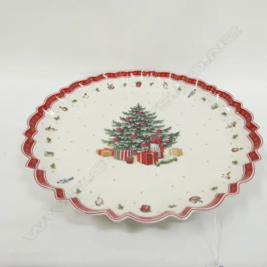 VILLERY & BOCH XMAS PLATTER 450MM DIA