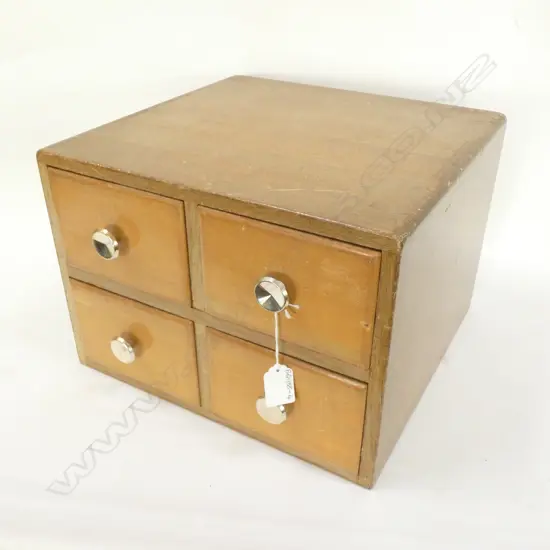 SMALL JAPANESE COLLECTOR'S/SEWING TANSU CHEST - 4 DRAWER 335 X 320 X 220MM