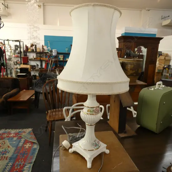 DRESDEN STYLE TABLE LAMP WITH SILK SHADE