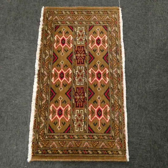 (134A) PERSIAN H/KNOTTED TORKAMAN RUG 1030 x 540 mm