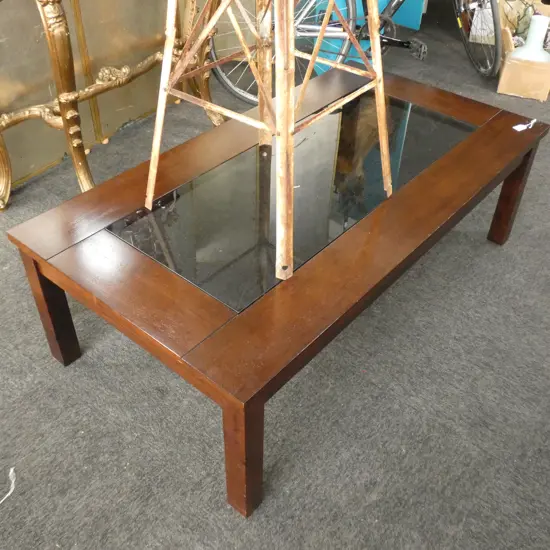 MODERN COFFEE TABLE GLASS PANELLED TOP