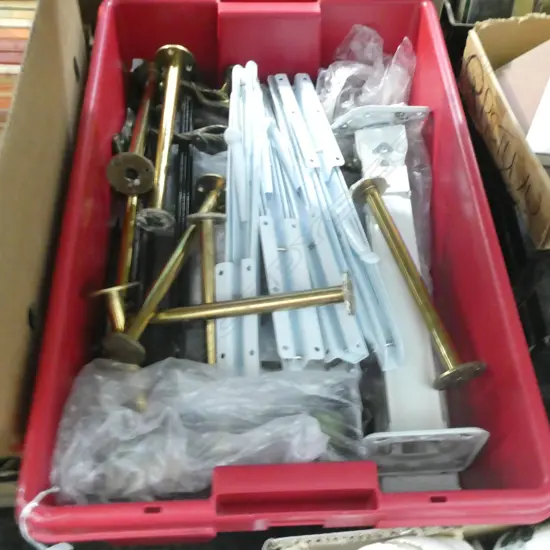 BOX LOT ASST. METAL PCES 