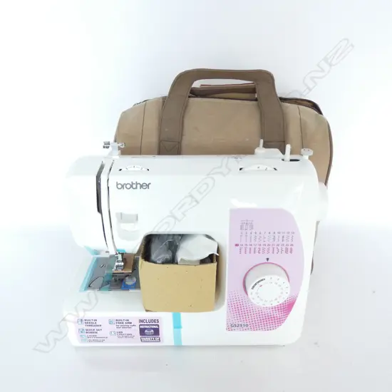 BROTHER SEWING MACHINE 