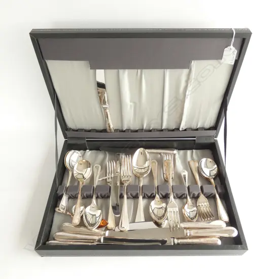 SILVER PLATE CUTLERY CANTEEN