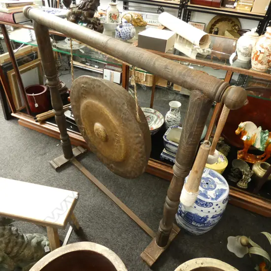 LARGE ORIENTAL GONG W.1310mm