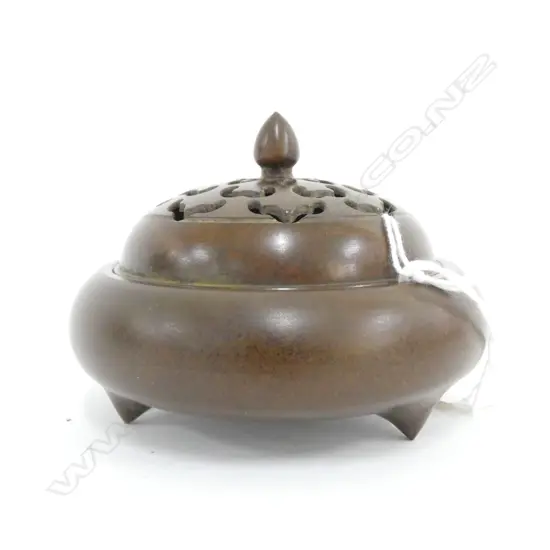 CHINESE BRONZE COVERED CENSOR D 90 MM