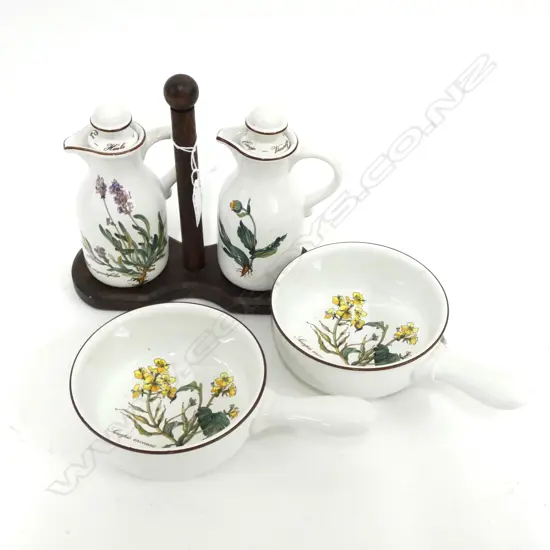 VILLEROY & BOCH BOTANICA OIL & VINEGAR SET W. STAND & 2 RAMEKINS 