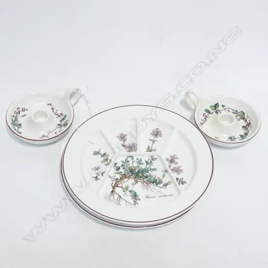 PR VILLEROY & BOCH DIVIDED PLATES (DIA 245MM) & PR CANDLE HOLDERS