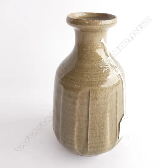 CRACKLE GLAZE CELADON VASE H. 200MM
