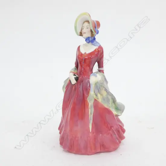 R/DOULTON FIGURINE 'SABBATH MORN' H.190mm HN1982