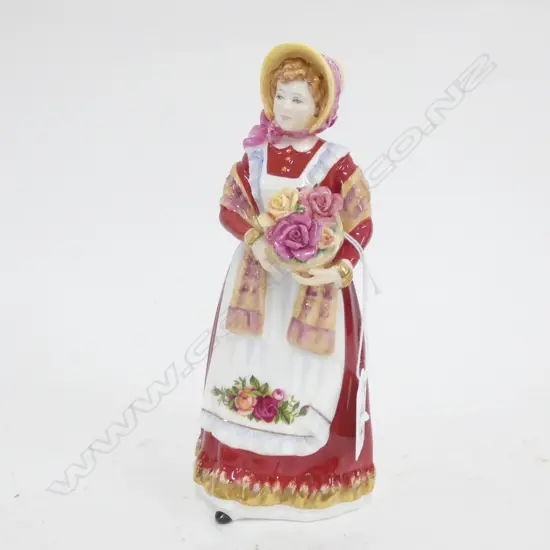R/DOULTON FIGURINE 'OLD COUNTRY ROSES' HN3692 H.205mm