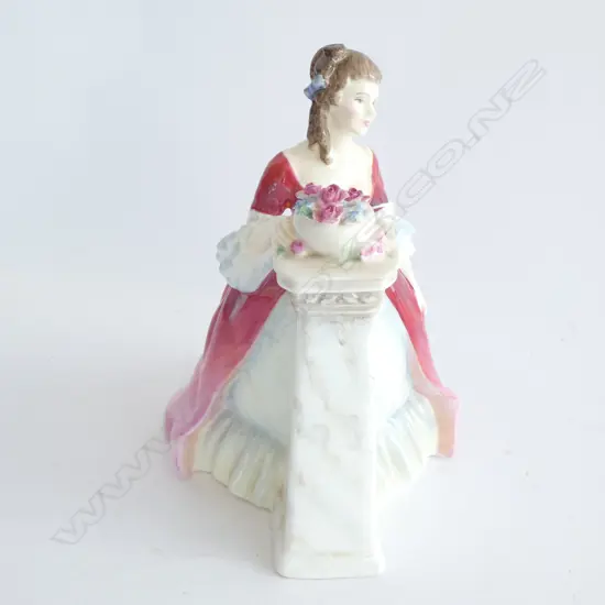 R/DOULTON FIGURE 'RENDEZVOUS' HN2212 H.190mm