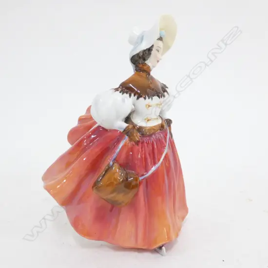 R/DOULTON FIGURE 'THE SKATER' HN2117 H.180mm