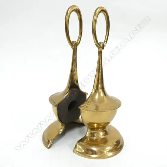 PR TRADITIONAL BRASS DOOR STOPS - H. 300MM