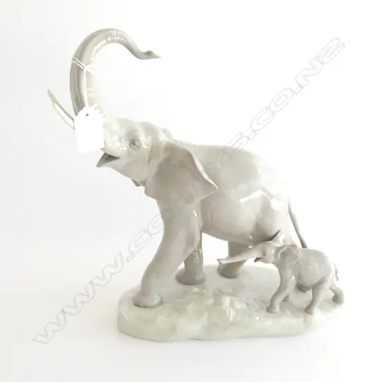 LLADRO '2 ELEPHANTS' #1151 H.300mm