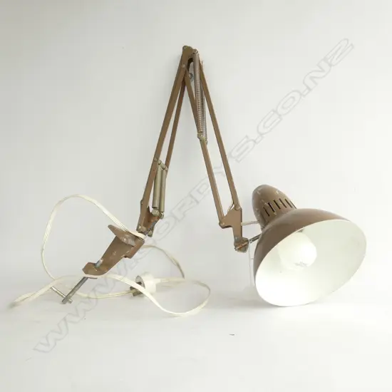 NZ ANGLEPOISE LAMP WITH BENCH CLAMP