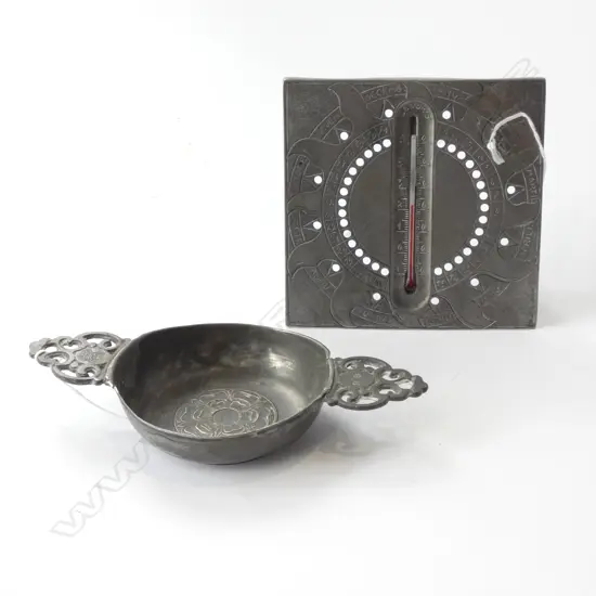 COSI TABELLINI PEWTER TABLE THERMOMETER-CALENDER WITH  DOUBLE HANDLED PORRINGER H 140 MM